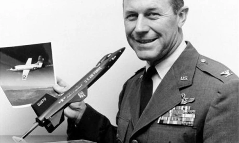 Πέθανε ο Τσακ Γέγκερ - Ο πρώτος άνθρωπος που έσπασε το φράγμα της ταχύτητας του ήχου